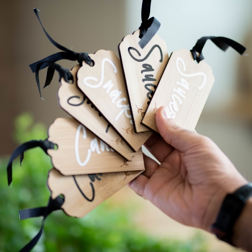 Picture of Wooden Tags ( 4 Pieces ) - Black Ribbon