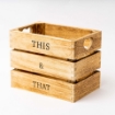 صورة صندوق خشبي - صغير